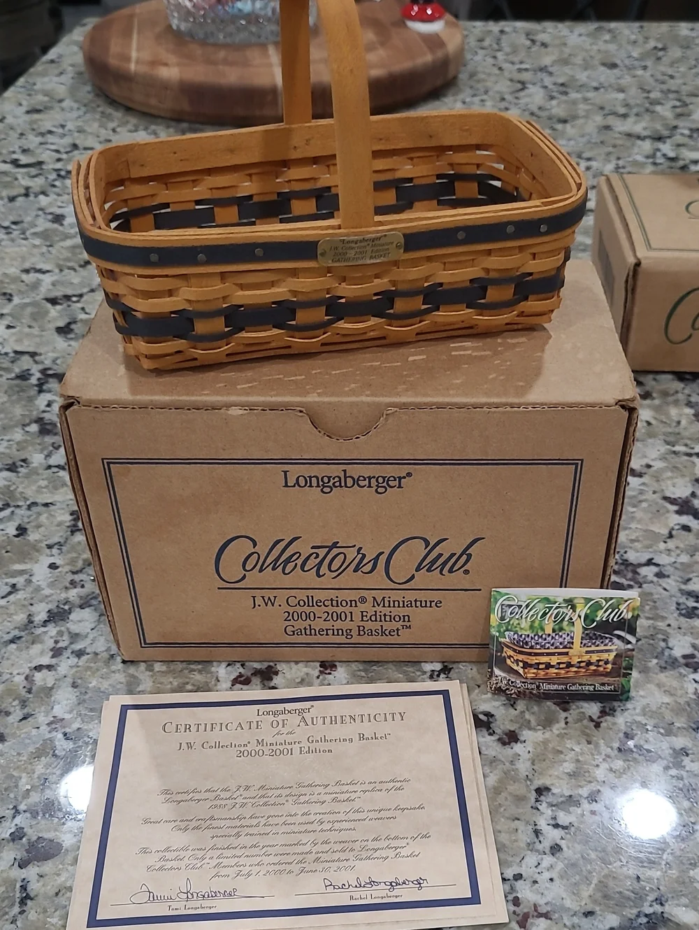 Longaberger J.W. Collection Miniature Gathering Basket 2000- 2001 W/box